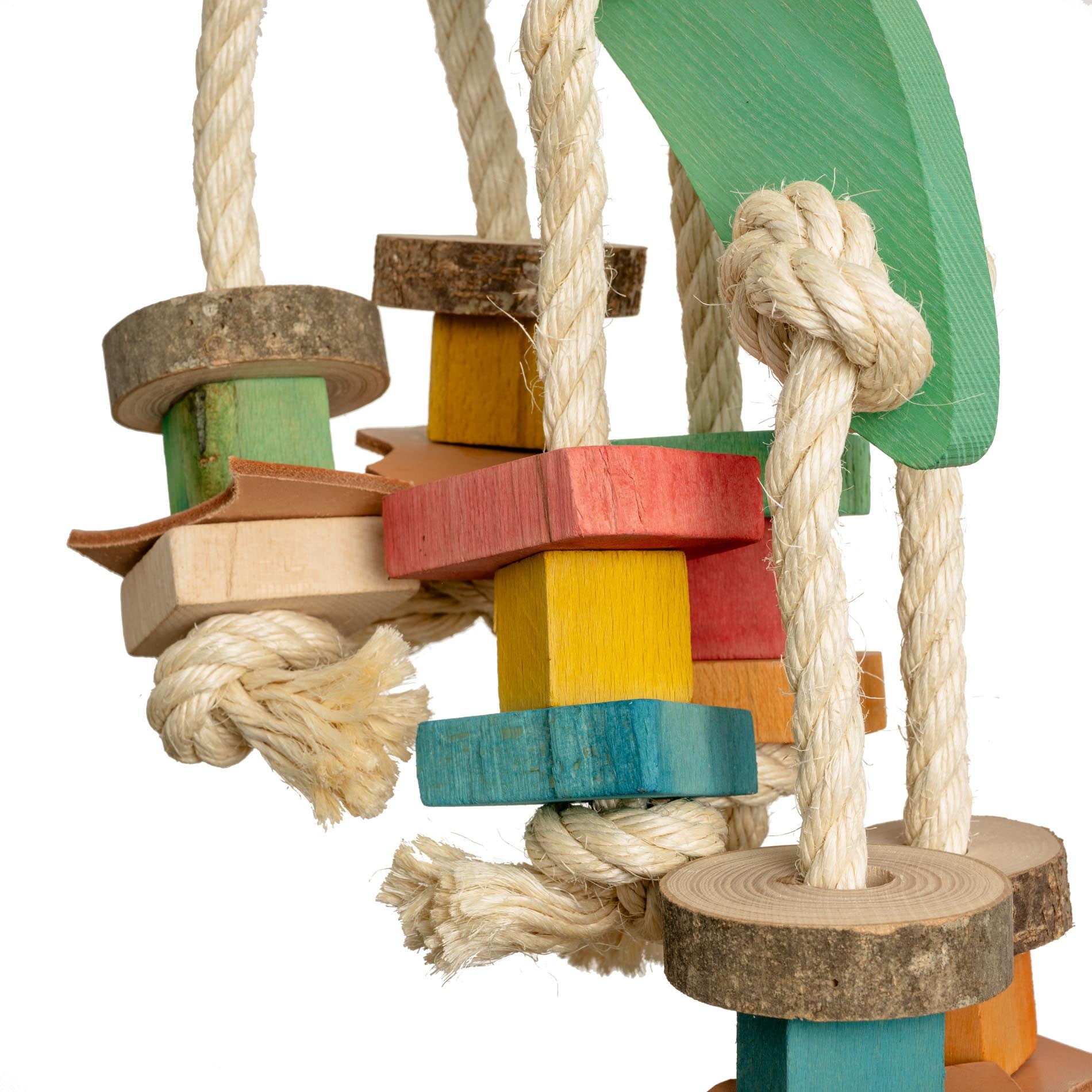 rico-s-futterkiste-knabber-gurke-xl-papageienspielzeug-hartholz image 2