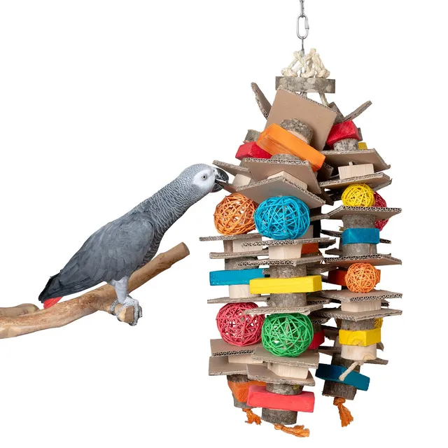rico-s-futterkiste-jumbo-pappe-xxl-papageienspielzeug-schredder-70-cm image 1