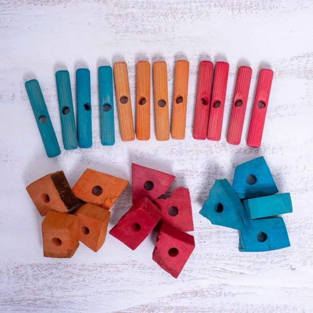 rico-s-futterkiste-nachf-llset-bunt-papageienspielzeug-24-teile image 1