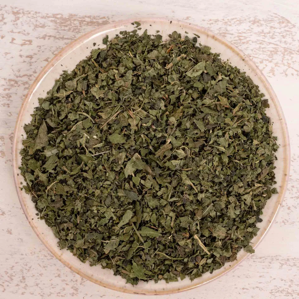 rico-s-futterkiste-beeren-kr-uter-gem-se-brennnessel-vogelfutter-30-g-getrocknet image 1