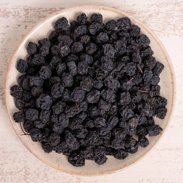rico-s-futterkiste-aroniabeeren-vogelfutter-100-g-vitamin-c image 1