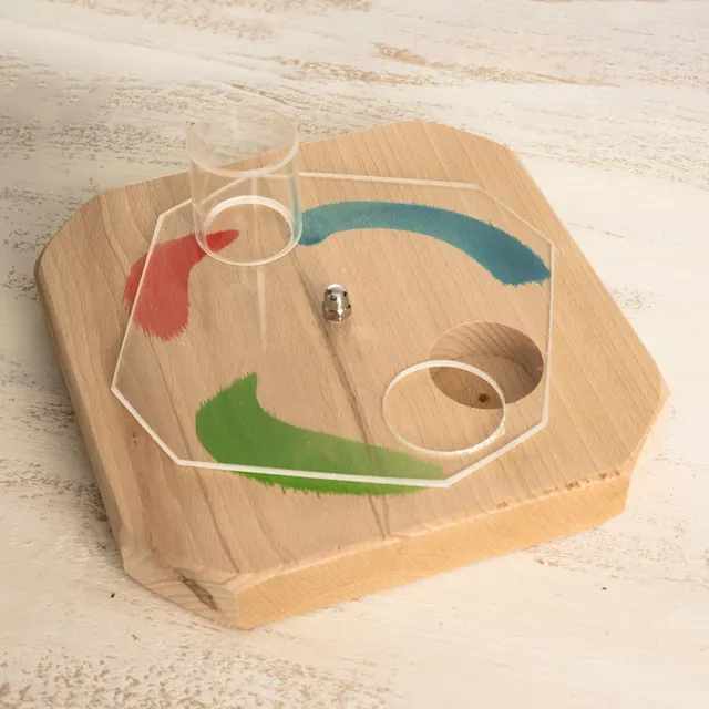rico-s-futterkiste-kreiselspiel-intelligenzspielzeug-papagei-20-cm image 1