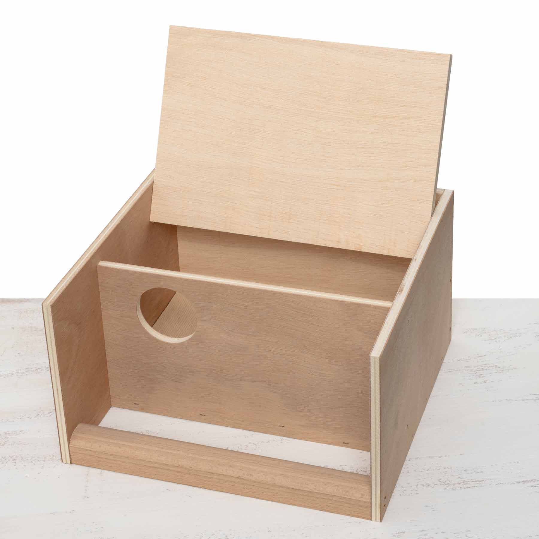 rico-s-futterkiste-nistkasten-gro-sittiche-holz-30x28x20-cm image 2