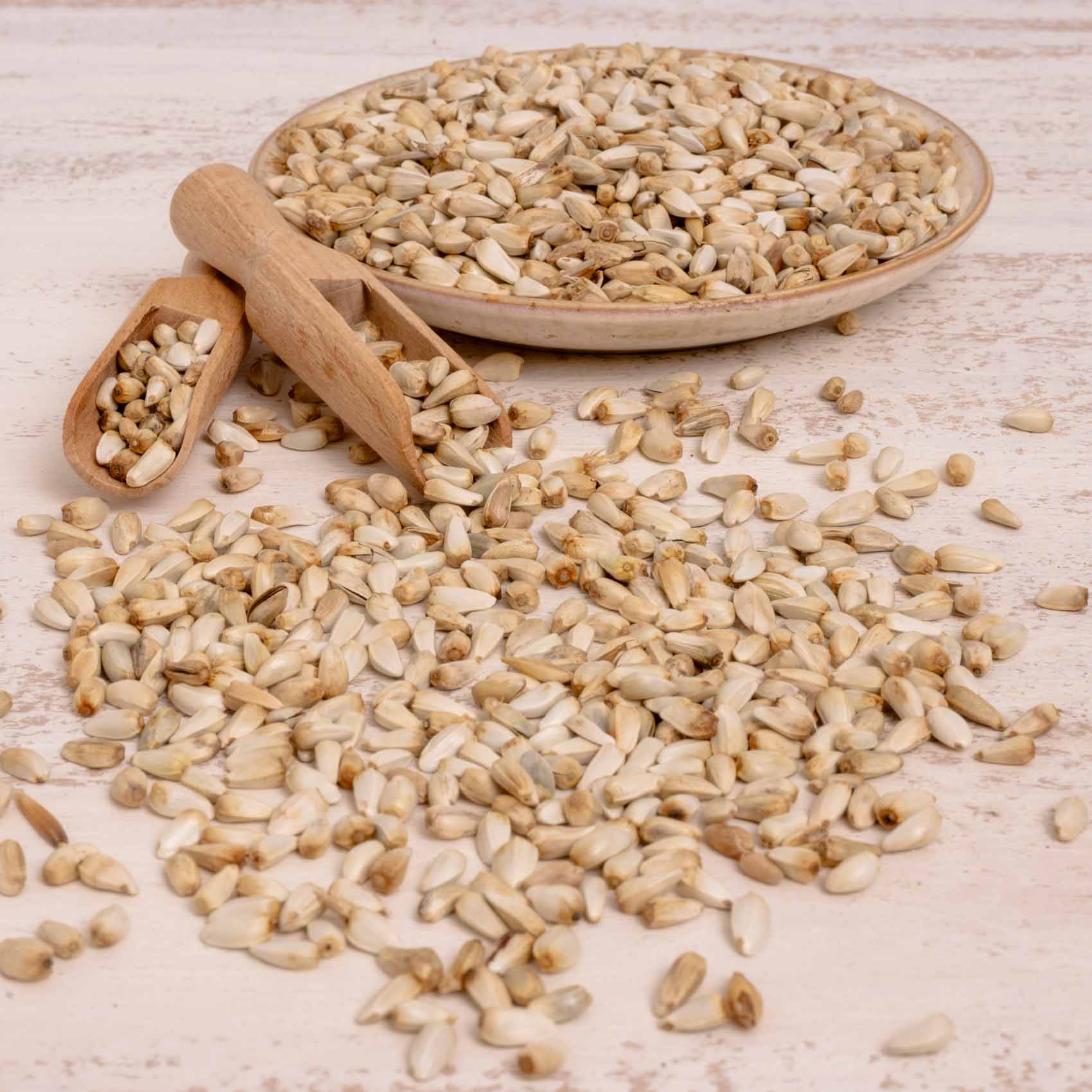 rico-s-futterkiste-einzelsaaten-kardi-vogelfutter-500-g-proteinreich image 2