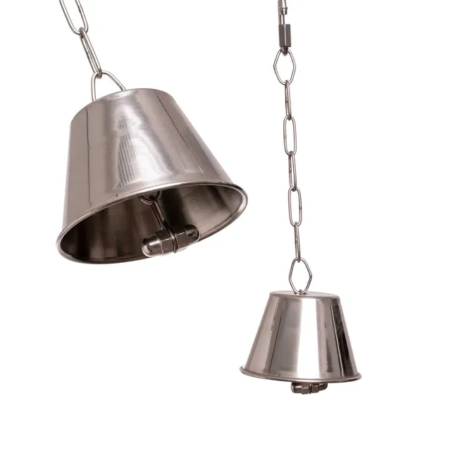 rico-s-futterkiste-edelstahlglocke-papageienspielzeug-mittel-8-cm image 1