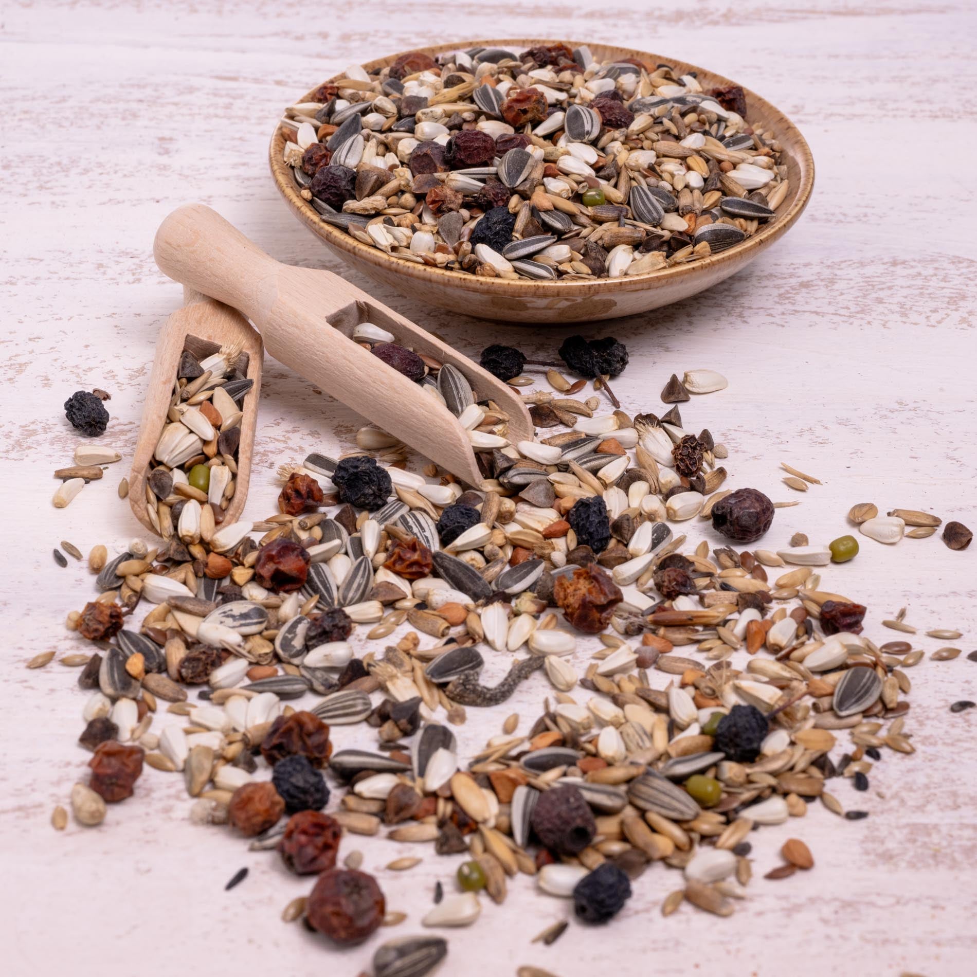 rico-s-futterkiste-knuspertr-ume-papageienfutter-500-g-beeren image 3