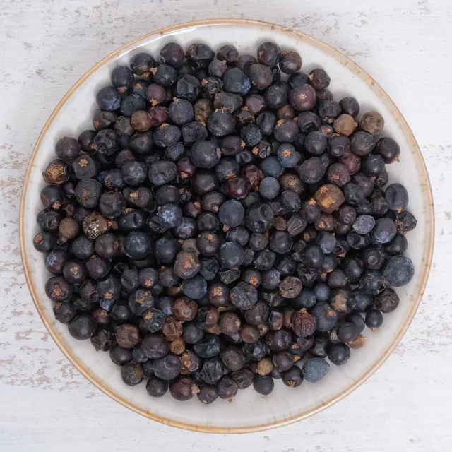 rico-s-futterkiste-wacholderbeeren-getrocknet-100-g-naturfutter image 1