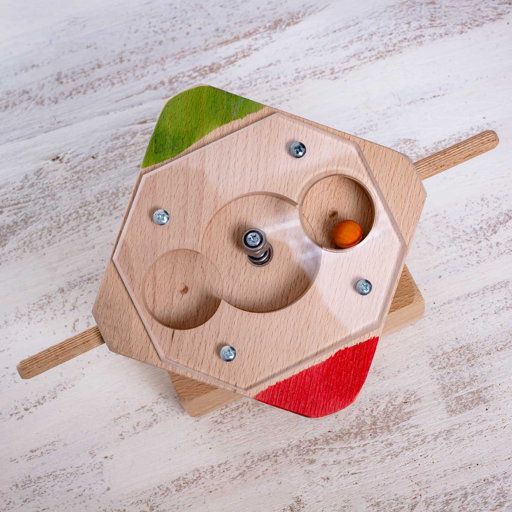 rico-s-futterkiste-wipp-brett-papageien-intelligenzspielzeug-20-cm image 2