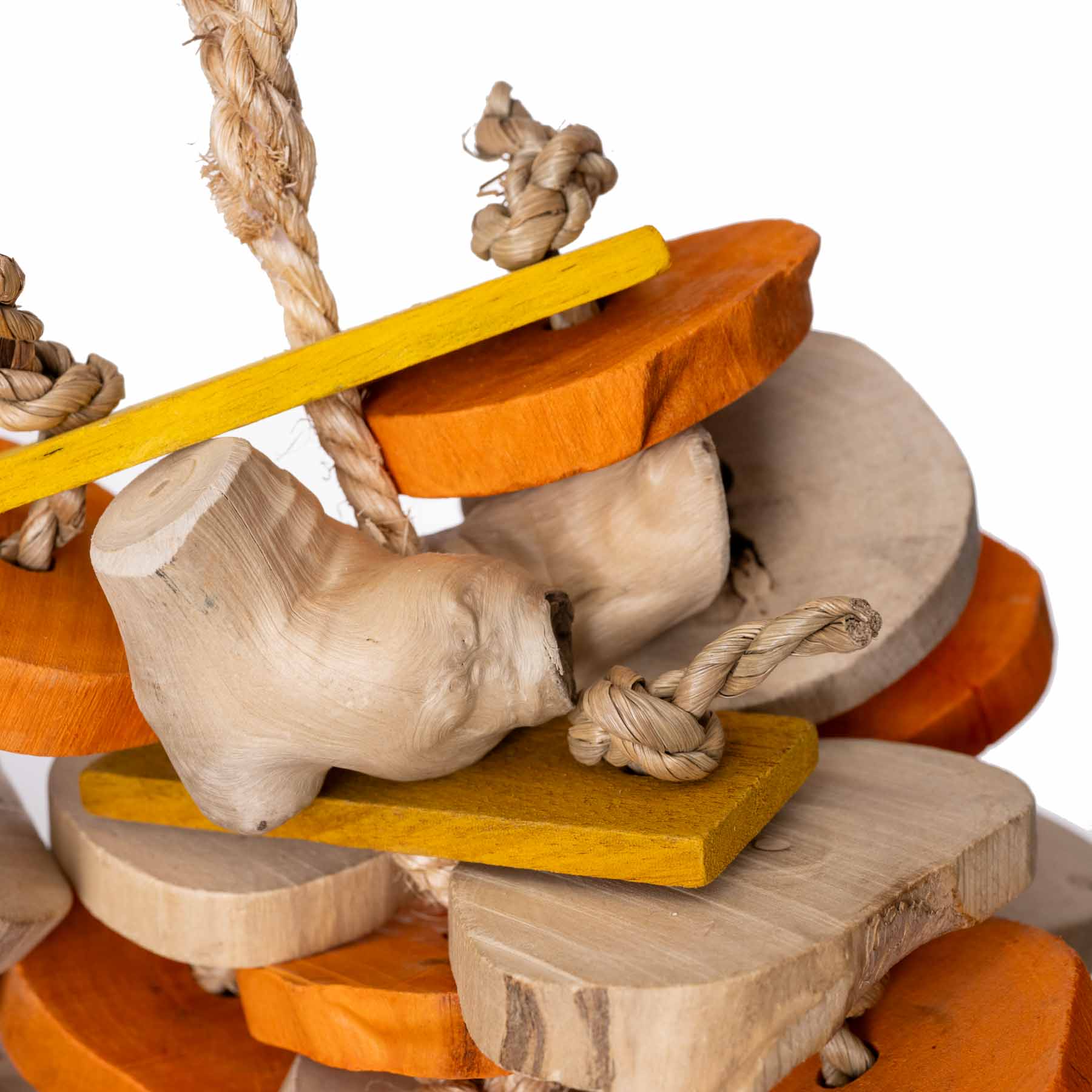 rico-s-futterkiste-wild-wood-medium-papageienspielzeug-holz image 4