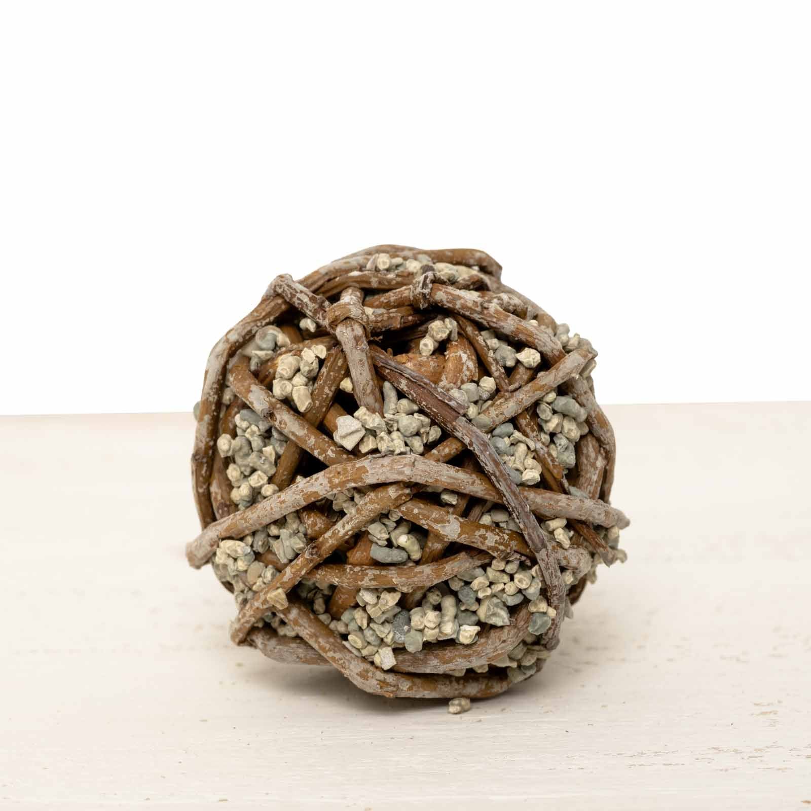 rico-s-futterkiste-weidenkugel-klein-5-cm-mit-grit-naturspielzeug image 1