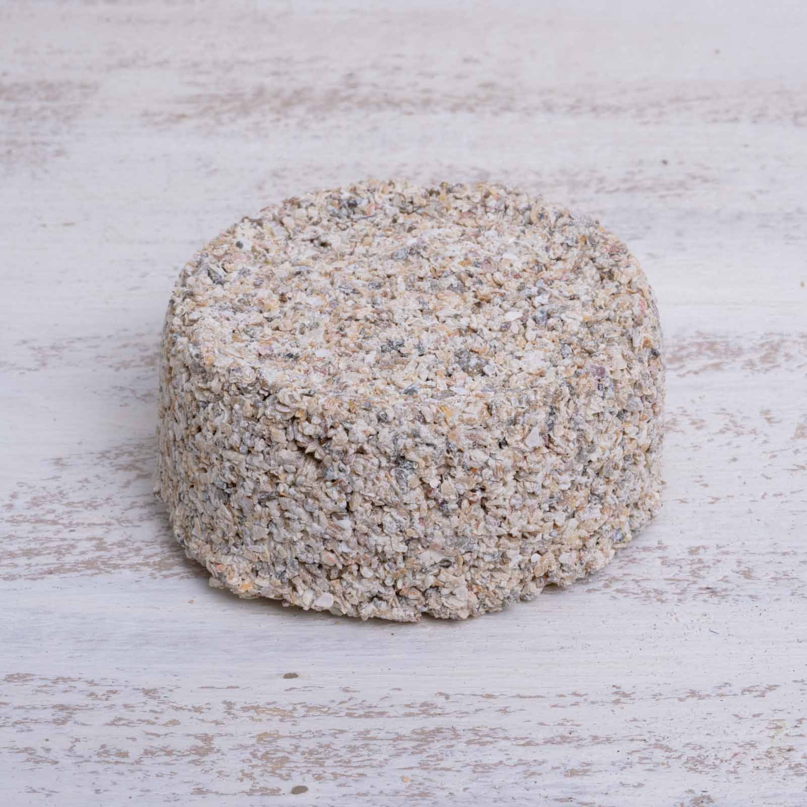 witte-molen-mineralblock-mittel-fein-sittiche-erg-nzungsfutter image 1
