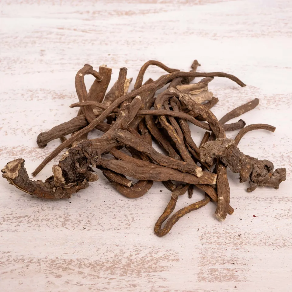 rico-s-futterkiste-l-wenzahnwurzel-vogelfutter-100-g-getrocknet image 1