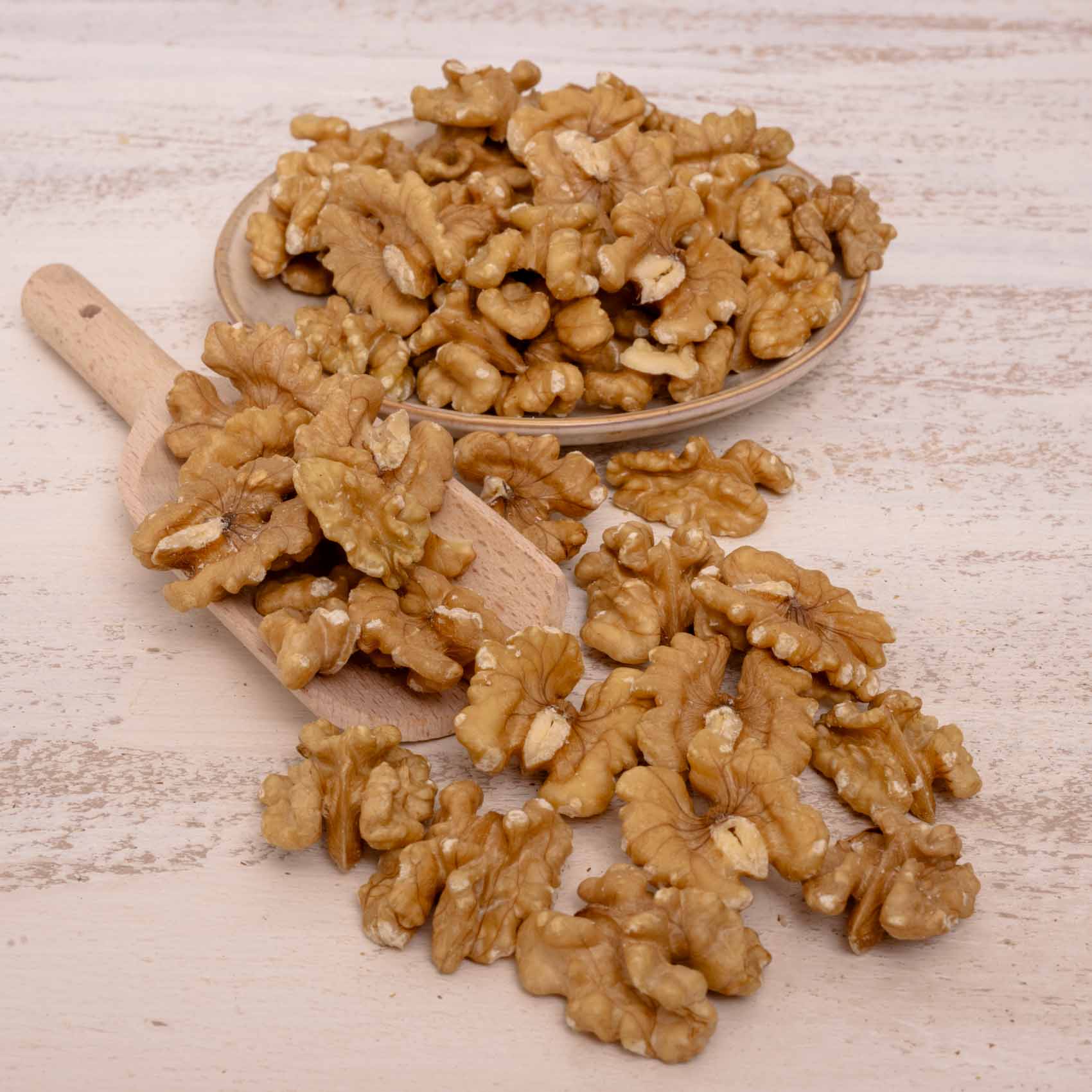 rico-s-futterkiste-walnusskerne-papageienfutter-100-g-omega-3 image 3
